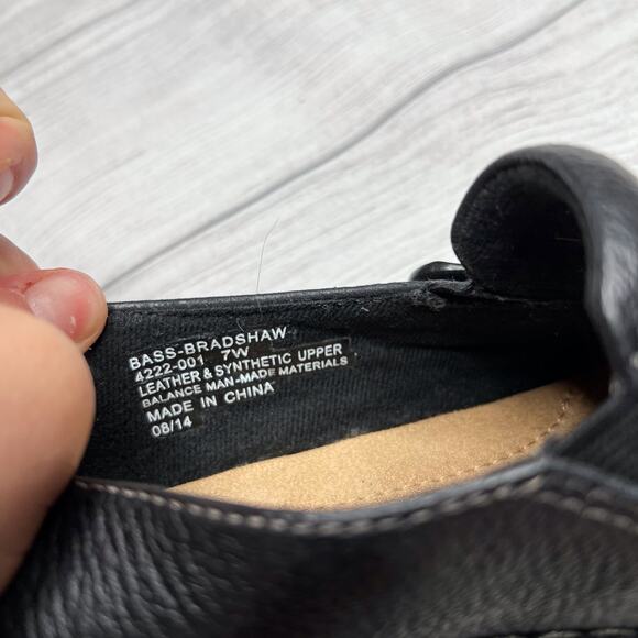 G.H. Bass & Co. Bradshaw Loafers Shoes Black Leather Slip-On Round Toe Sz 7 W - Picture 8 of 8